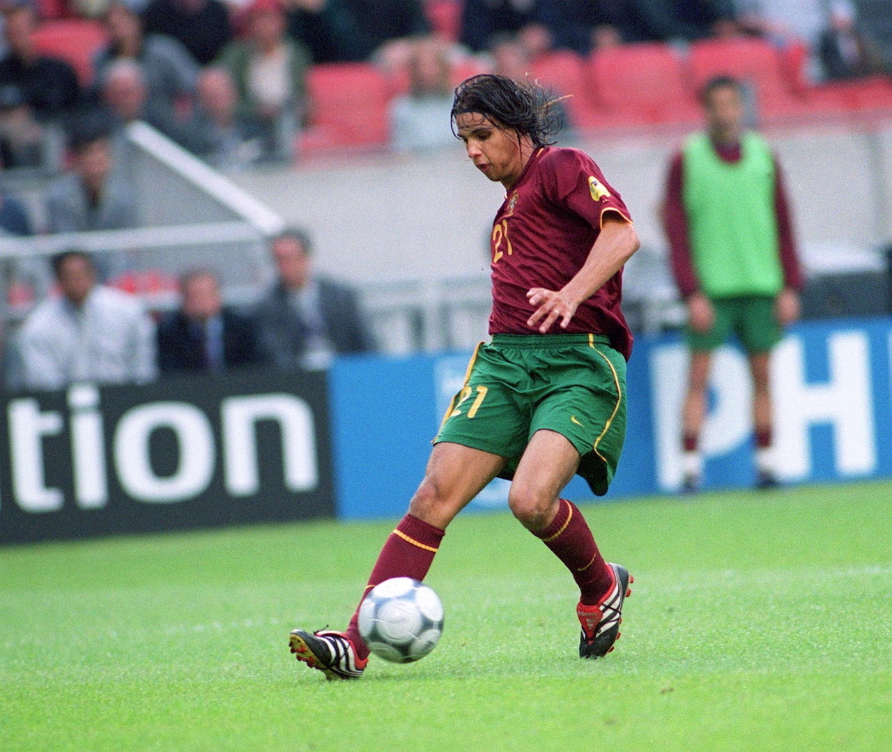 阿尔瓦雷斯连续5场西甲0球0助，近9场联赛仅打入1球