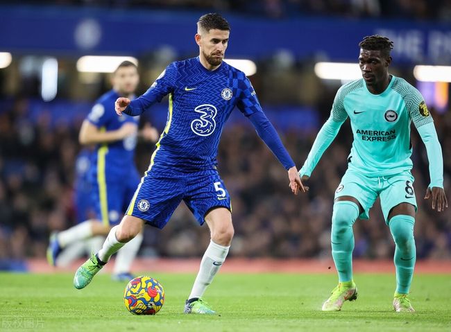 东体：蒯纪闻的伤势情况目前来看不至于像外界传得那么严重