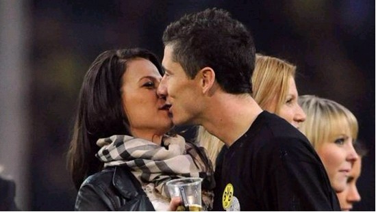 巧合？美国队此前刚赢了世界杯小组赛对手澳大利亚、巴拉圭